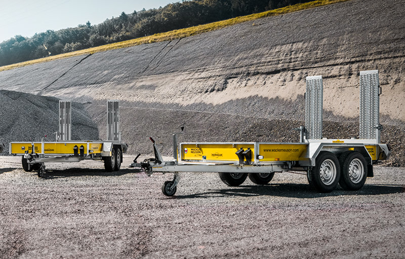 Anhänger für den Transport eines Minibaggers von Wacker Neuson